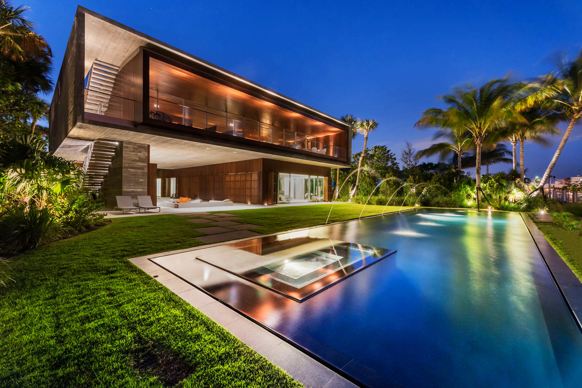 luxury-miami-beach-home